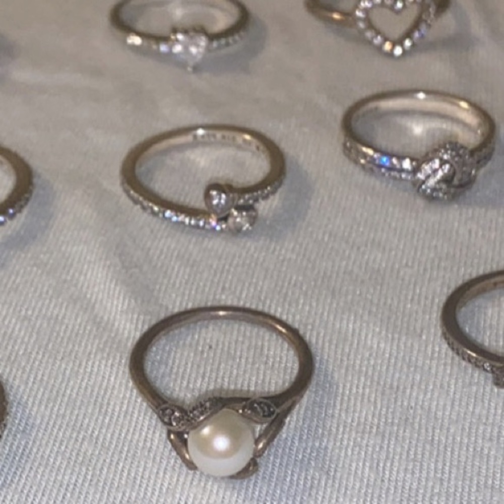 Pandora pearl ring